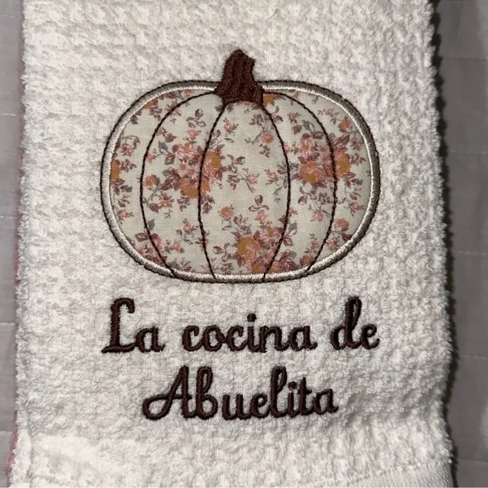 SHABBY CHIC White Pink Gingham Ivory Multi Quilted Pumpkin Ruffle Tea Towel Set